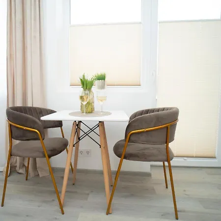 Apartmán Station No6 *